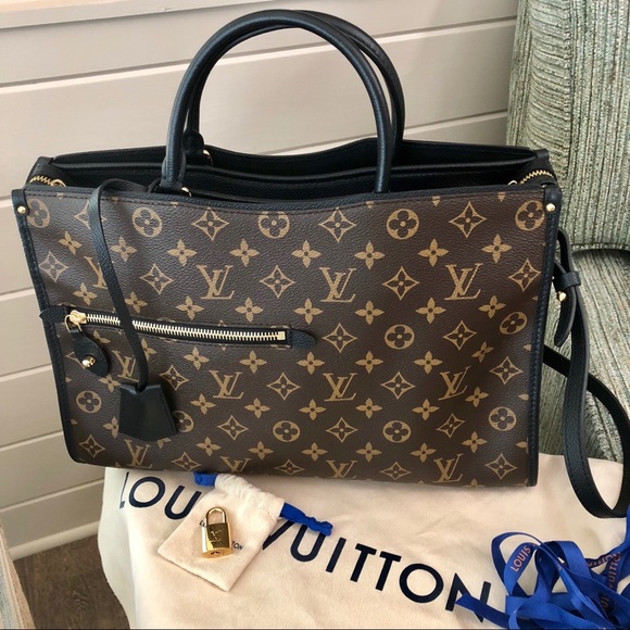 🆕Louis Vuitton Popincourt MM 👜in Noir - Picture 3 of 17